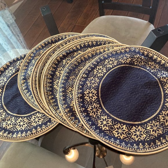 Cynthia Rowley Blue and Gold Table Linens - Picture 1 of 7